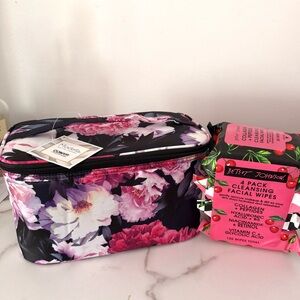 Beauty Bundle..Betsey Johnson Cleansing Wipes & Large Floral Cosmetic Train Case